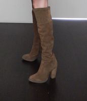 ZARA Slouchy Boots aus Wildleder Gr. 36