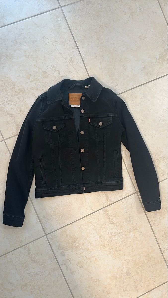 Levi's Giacche: Levis Jeansjacke schwarz – Nuovo (secondo la descrizione) da wettingen venduto da Janah13