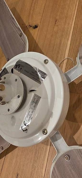 Ventilatoren: Deckenventilator, gebraucht – Gebraucht aus Lichtensteig von isa_76mj 2