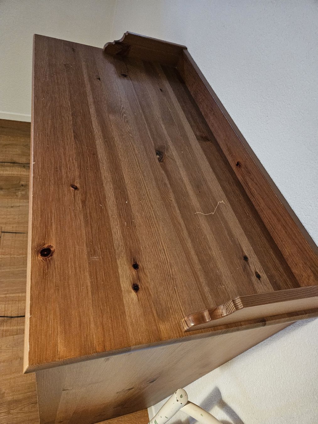 Cassettiere: Holzkommode mit 4 grossen und 2 kleinen Schubladen. – Usato da Menziken venduto da the_zw6x 5