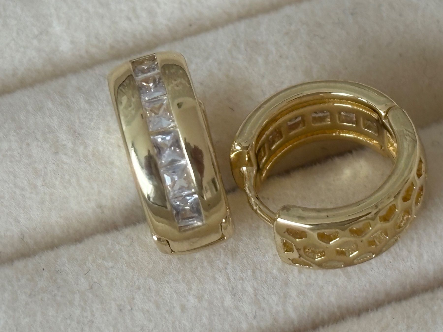 Orecchini pendenti & Orecchini a lobo: Luxus Elegante Creolen  Ohrstecker Farbe Gold – Nuovo (secondo la descrizione) da Biel-Bienne venduto da Roserosse13