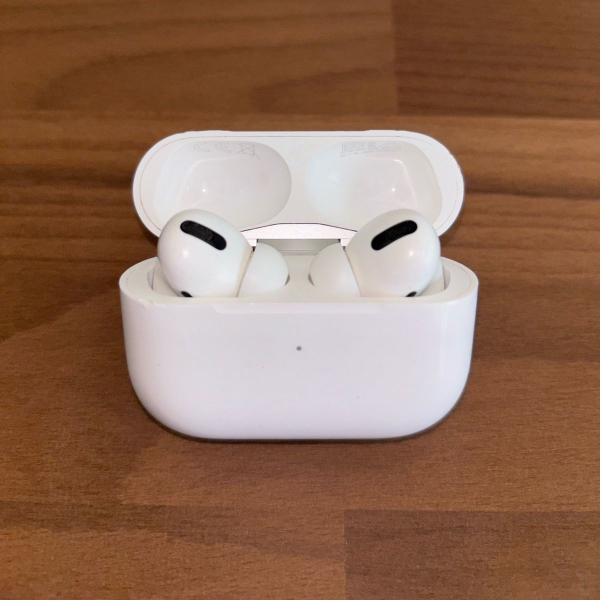 Apple Cuffie: AirPods Pro 1st gen - 100% functional  – Usato da Genève venduto da Marius1213
