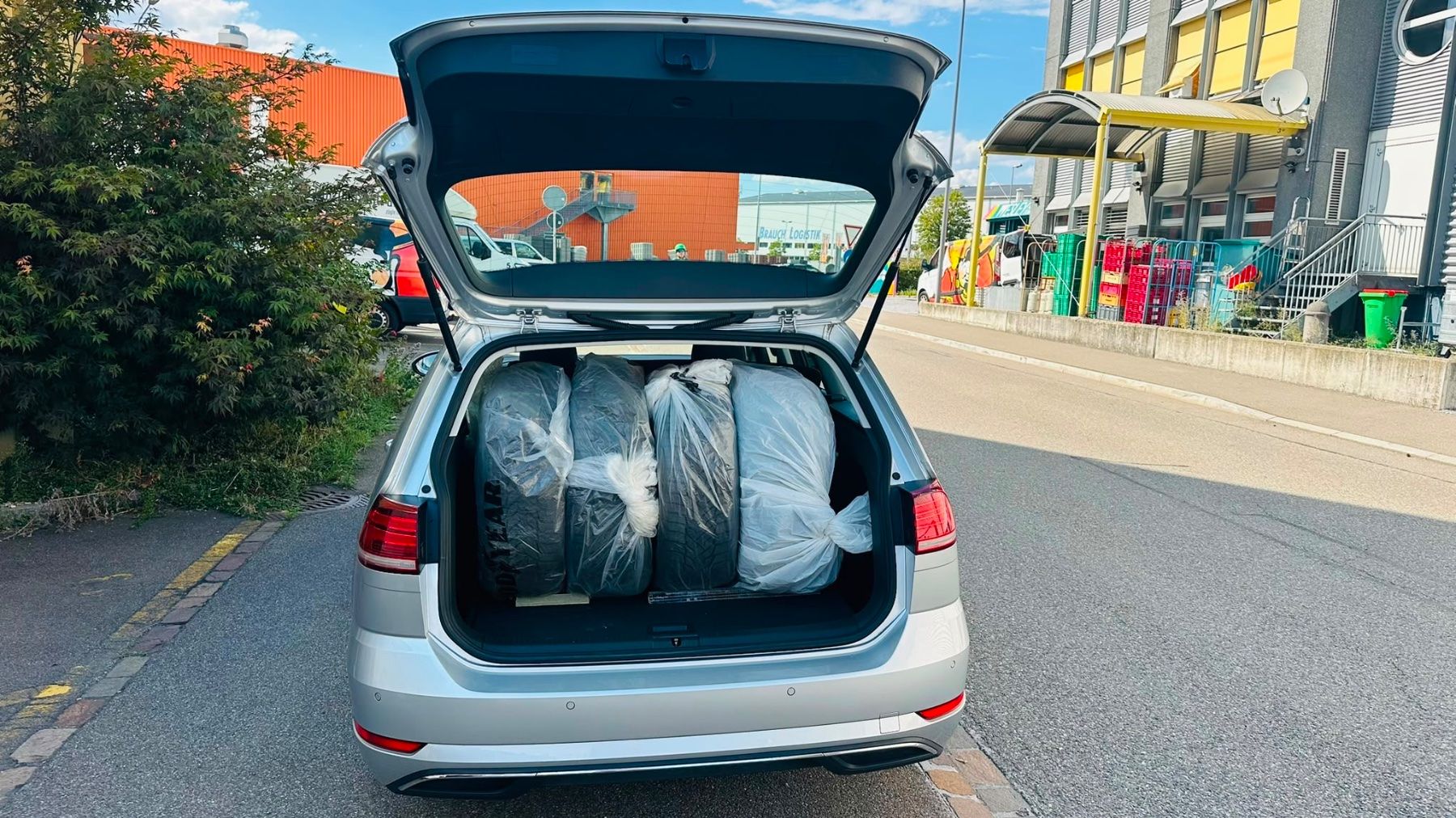 VW Autos: Vw Golf 7 VA 2.0 TDI – D'occasion à Volketswil par ars_sjh2 3