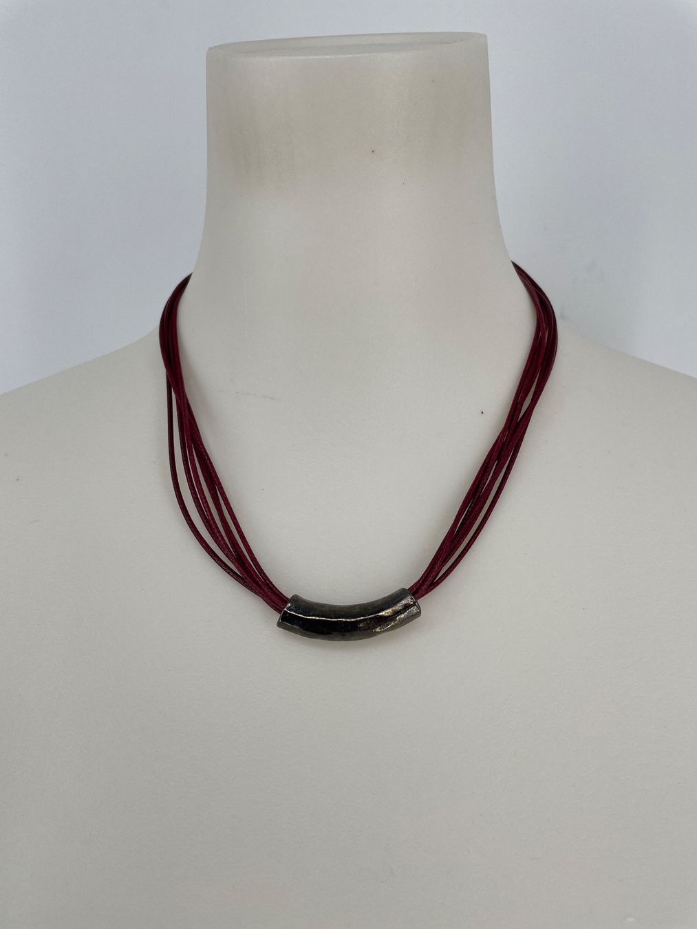 Catenine: Halskette bordeauxrot – Usato da Auenstein venduto da moin.