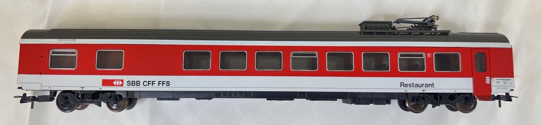 Roco Modellini di ferrovie: SBB Speisewagen rot/weiss von Roco – Usato da Zürich venduto da Drahtzug 2