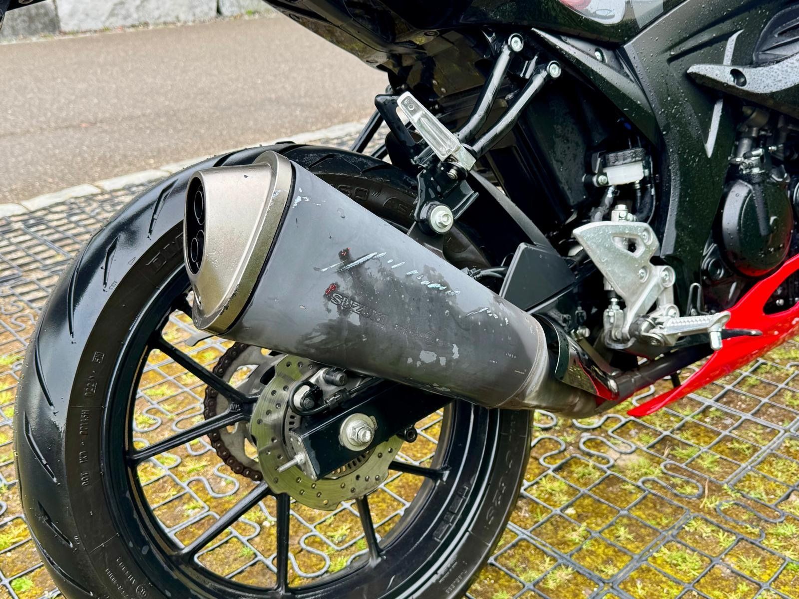Suzuki Strada: Suzuki GSX-R 125 – Usato da Hirzel venduto da moniundjan 7