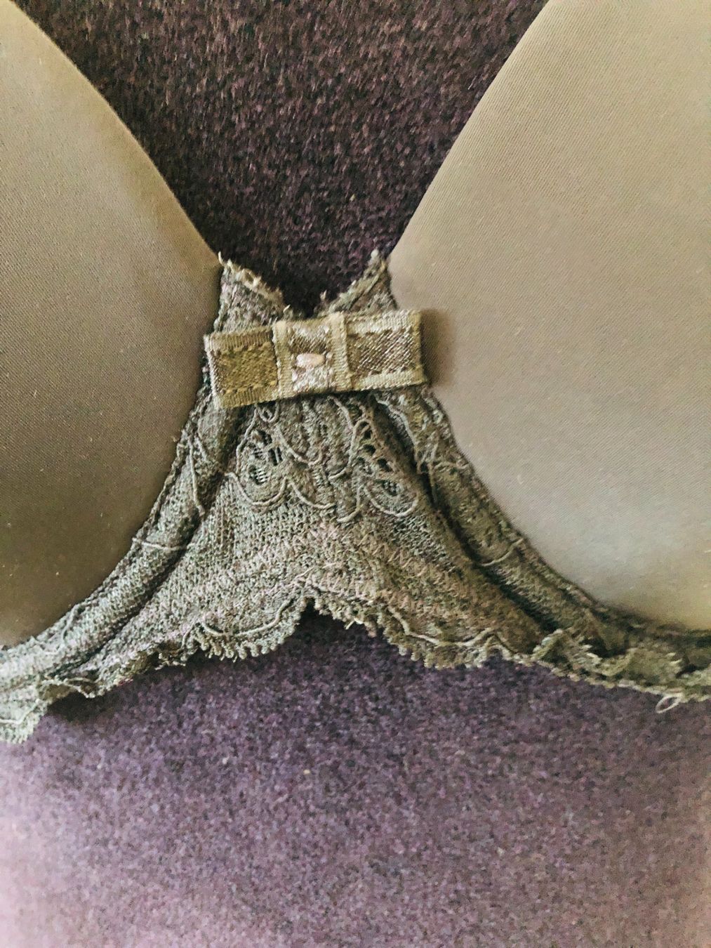 Triumph Altra biancheria intima: Schwarzer BH mit Spitze, Gr. 75C – Usato da Arlesheim venduto da OmnIa55 2