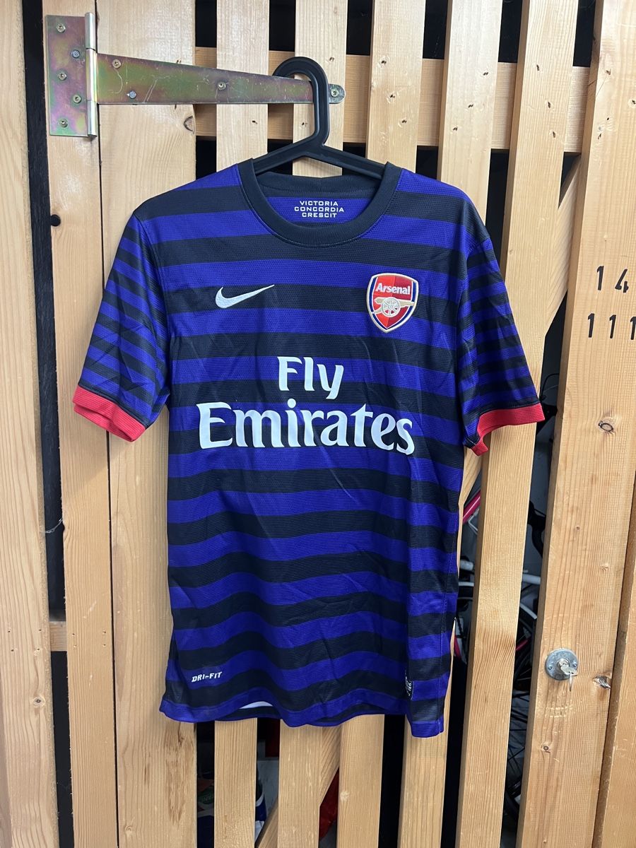 Nike Canottiere & Pantaloni: Arsenal 2012-2013 Trikot Podolski  – Usato da Cully venduto da DealerPrice 1