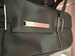 Bulgari Schultertasche schwarz-silber