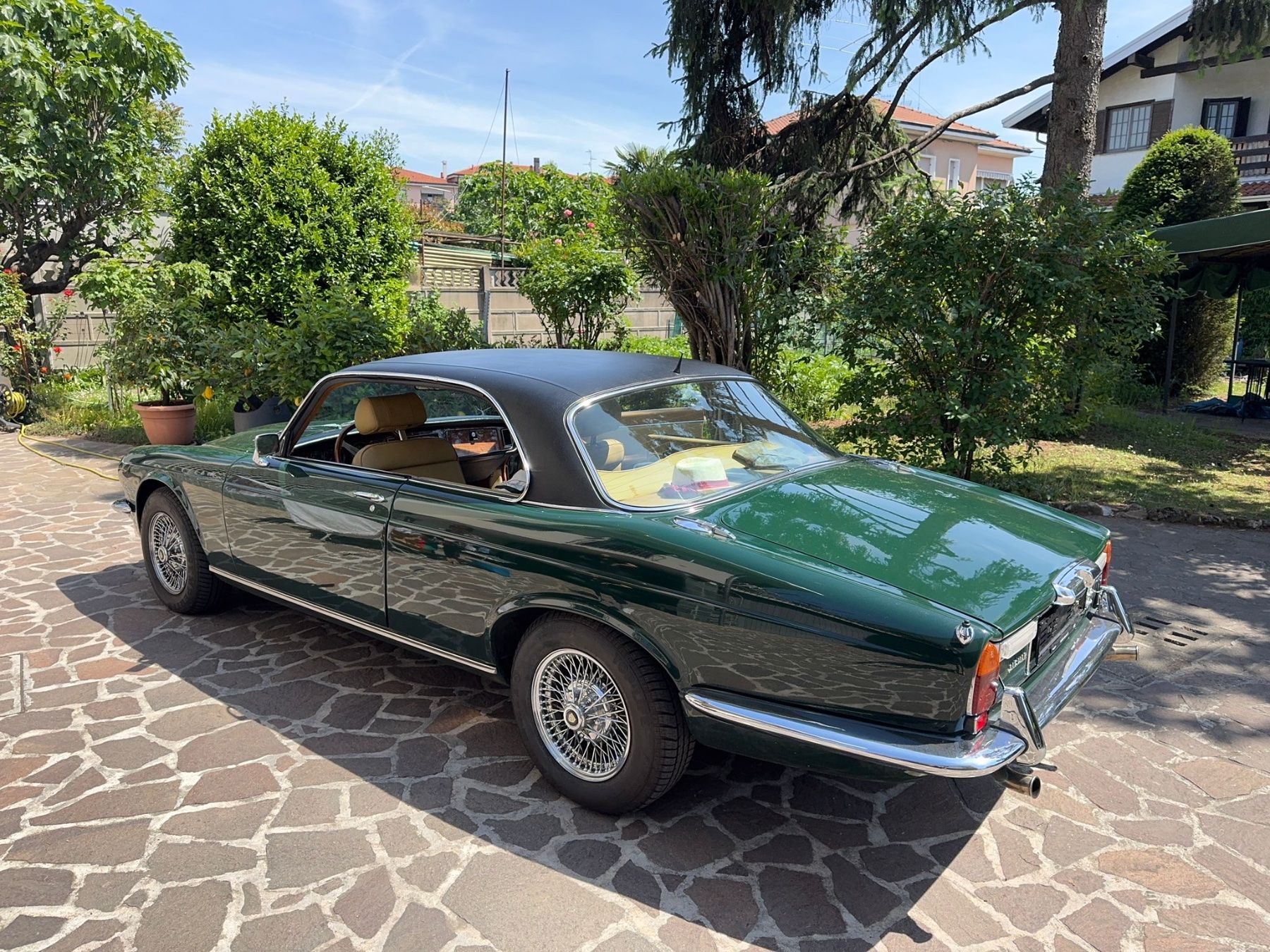 Jaguar Automobili: STUPENDA JAGUAR XJ6 COUPE'  1978 – Usato da Pregassona venduto da Gianlu0 1