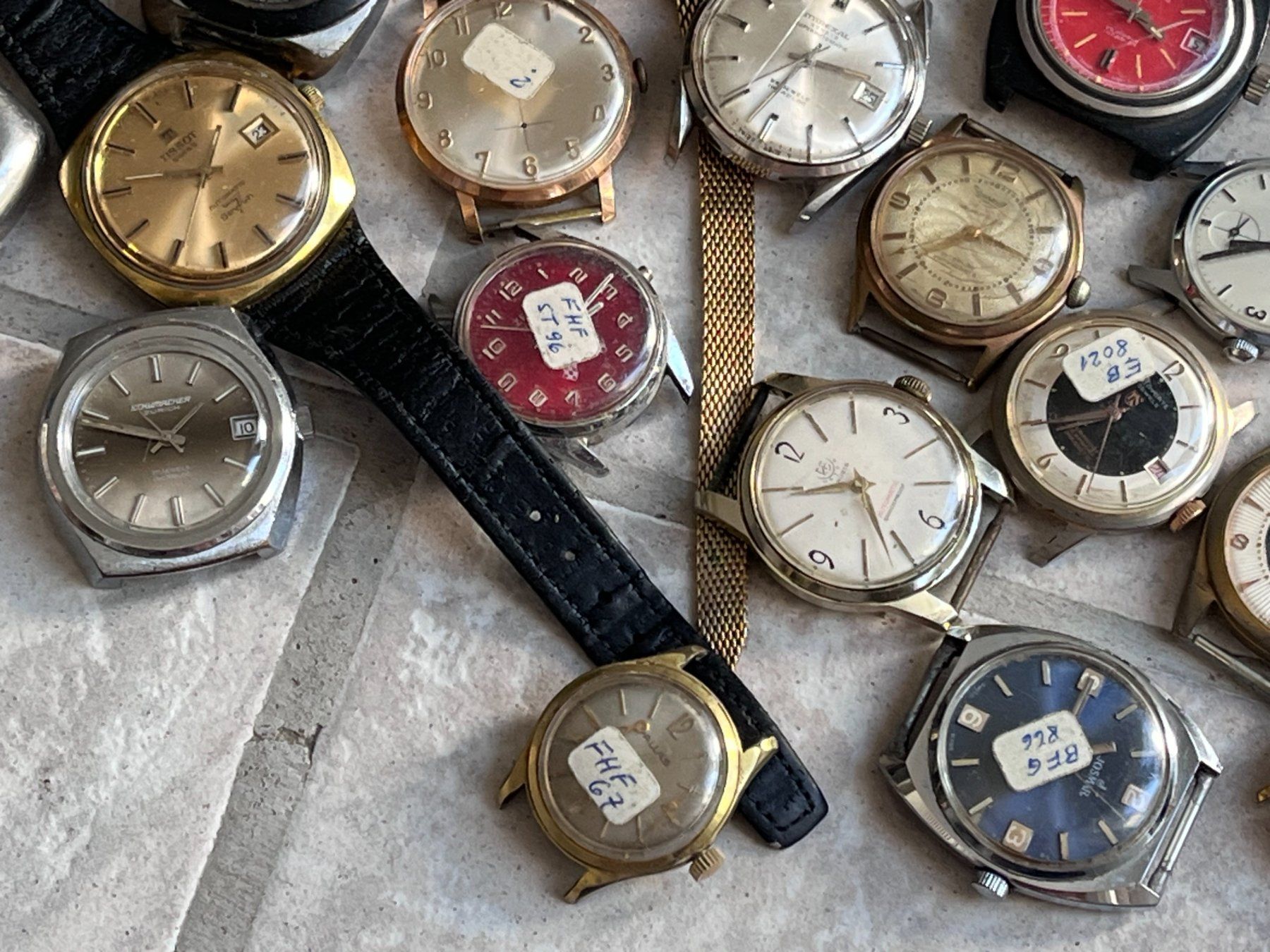 Uhren: Lot Armbanduhren Vintage – Defekt aus Worblaufen von chronyves 2