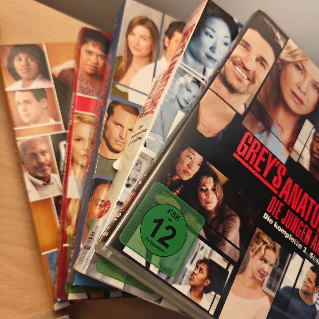 Alle DVDs: Grey's Anatomy Staffeln 1-15 – Neu (gemäss Beschreibung) aus Zürich von antoniorusso 6