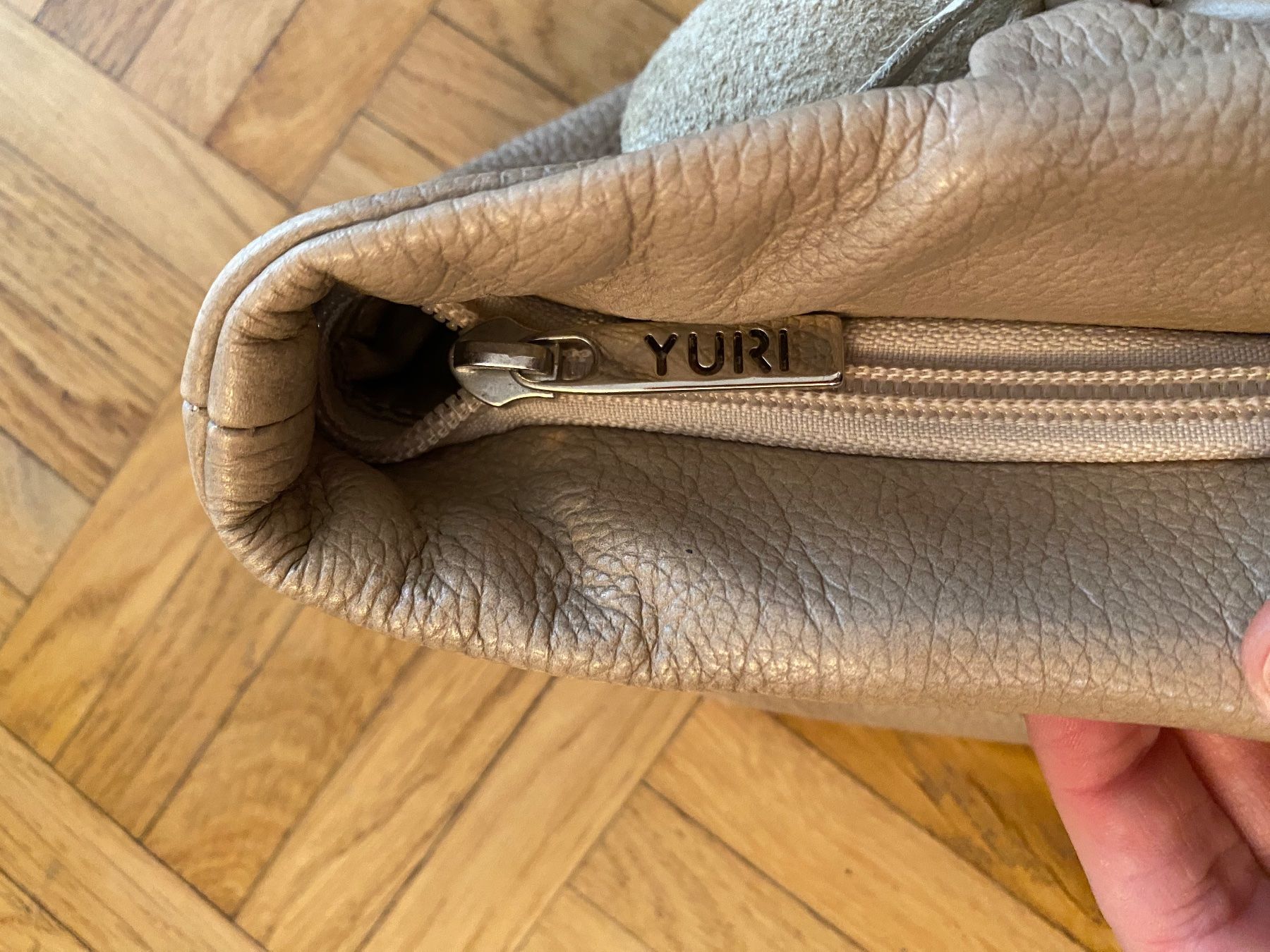 Borse da donna: Yuri Handtasche – Usato da Emmen venduto da sho_7szv 1