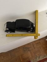 Altes Kunststoffauto