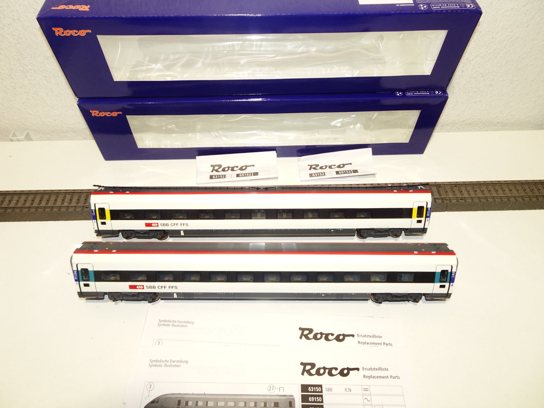 2 Roco Personenwagen SBB ICN RABDe 500 Zusatzwagen HO 69152 (Neu ...