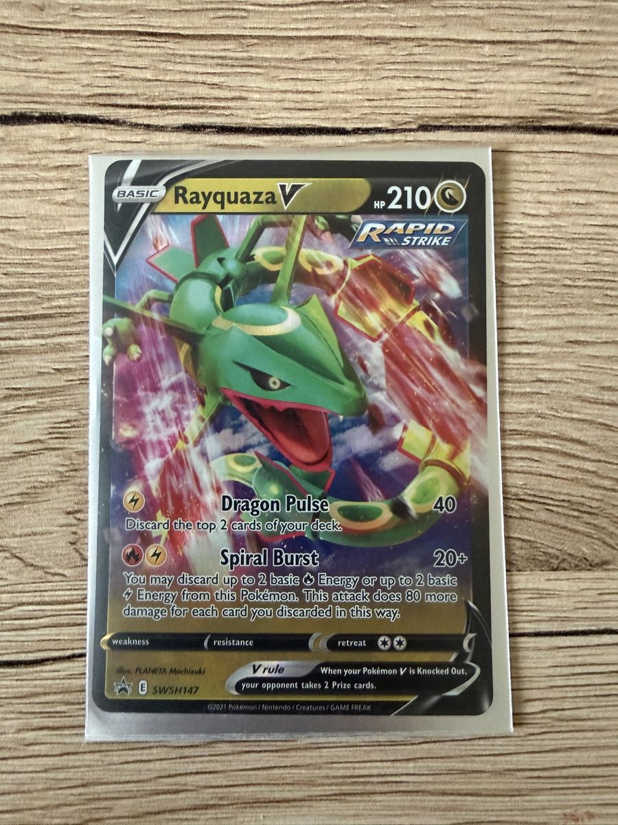 Pokémon Sammelbilder & Trading cards: Pokemon Rayquaza V – Neu (gemäss Beschreibung) aus Altstätten SG von Tiptop90