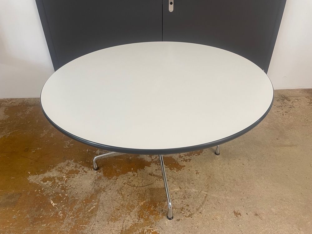 vitra. Eames Segmented Tables_Charles & Ray Eames 1964 (Gebraucht) in ...