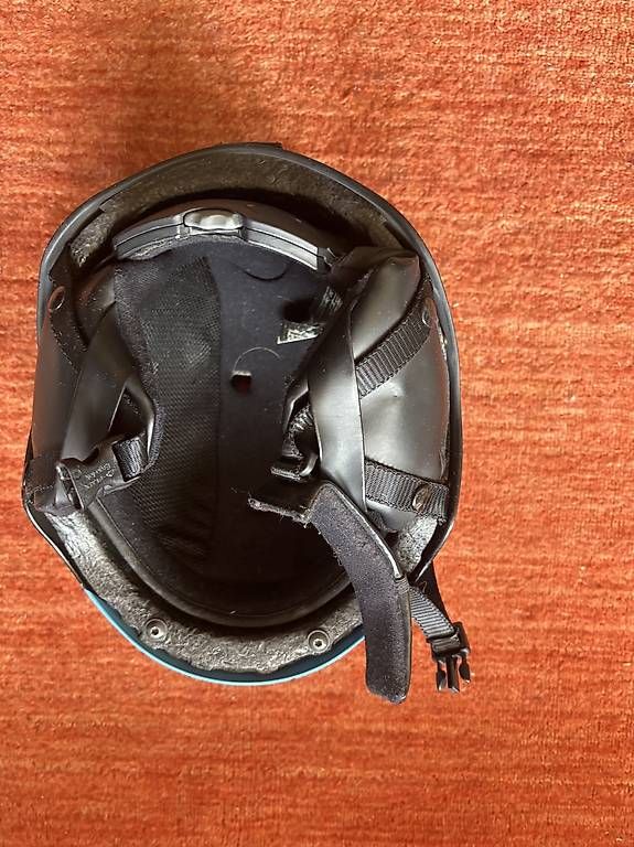 Caschi: Kinder Skibrillen und Helm  – Usato da Boll venduto da iii007 3