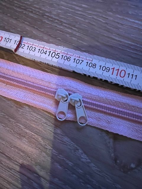 Stoffe: Hobby-Reissverschluss, 2 Griffe 165 CM – Gebraucht aus Neerach von romiping 8