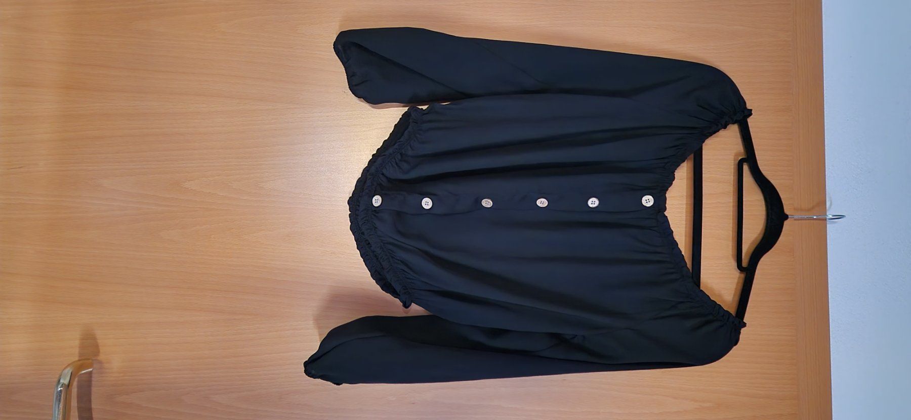 Camicette: Schöne Bluse mit Knöpfen – Usato da Bubendorf venduto da ang_b829