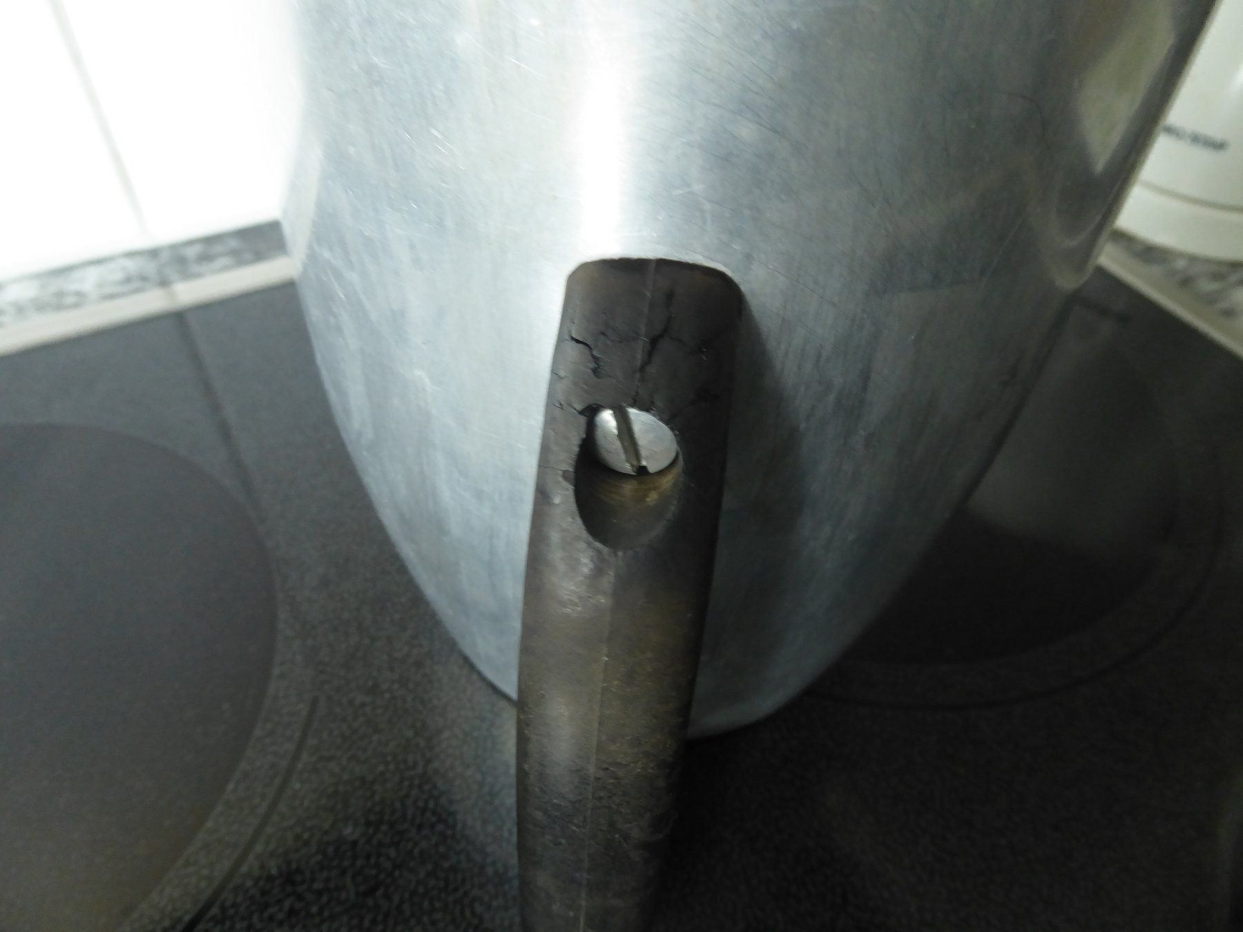 Carafes: alter Krug 2 Liter aus Alu – D'occasion à Zürich par Chaeffeler 3