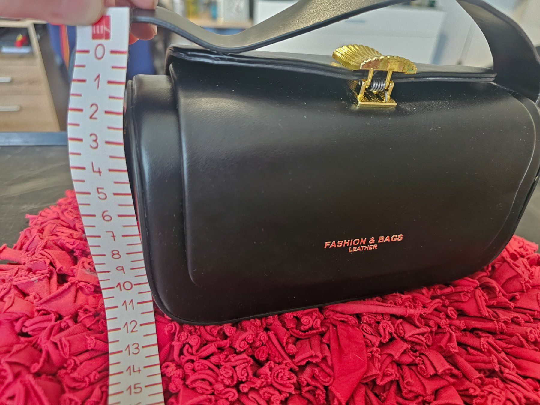 Borse da donna: Sac à main noir très élégant – Nuovo e nell'imballaggio originale da HENNIEZ venduto da mjm_vp6n 6