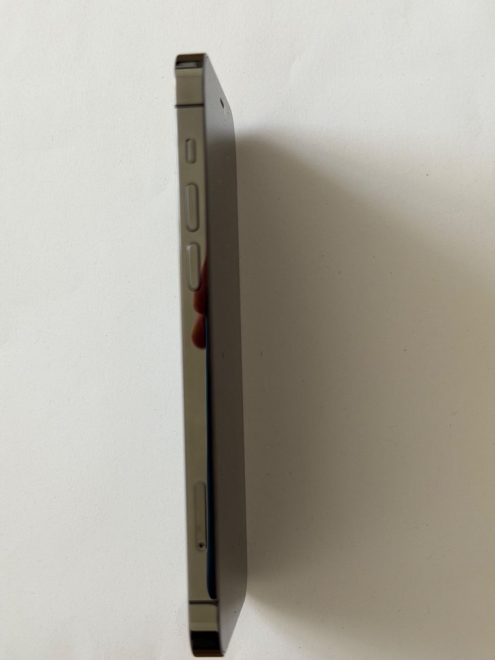 Apple Handys / Smartphones: iPhone 12 Pro Graphite, gepflegter Zustand – Gebraucht aus Unterentfelden von epsilonkleinernull 5