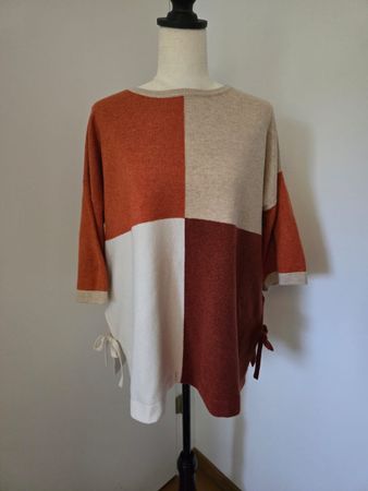 Pullover Bonita mehrfarbig geblockt Grösse S/M neuwertig