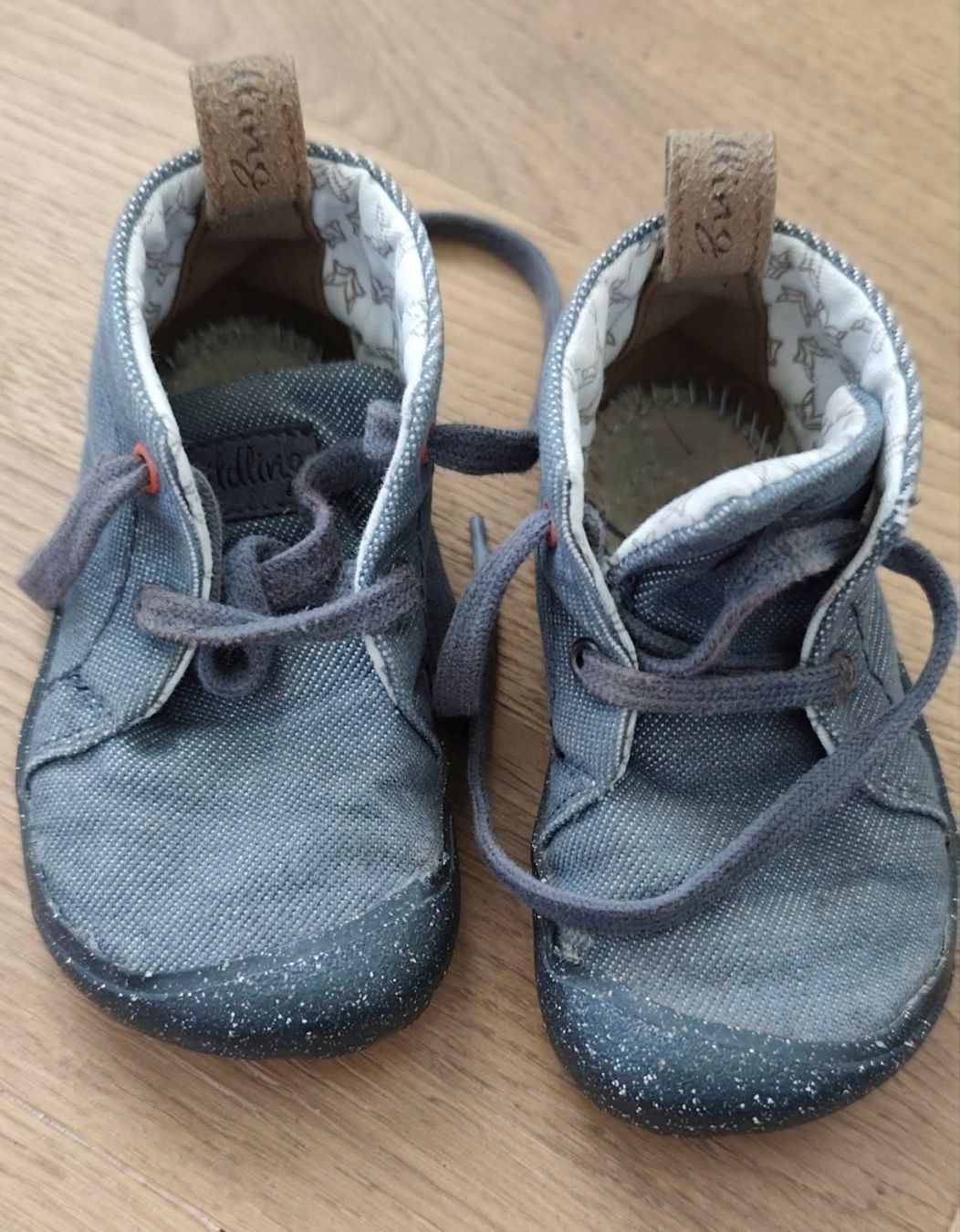 Wildling Chaussures garçon: Wildling Barfussschuhe grau – D'occasion à Roggwil BE par ga_reb