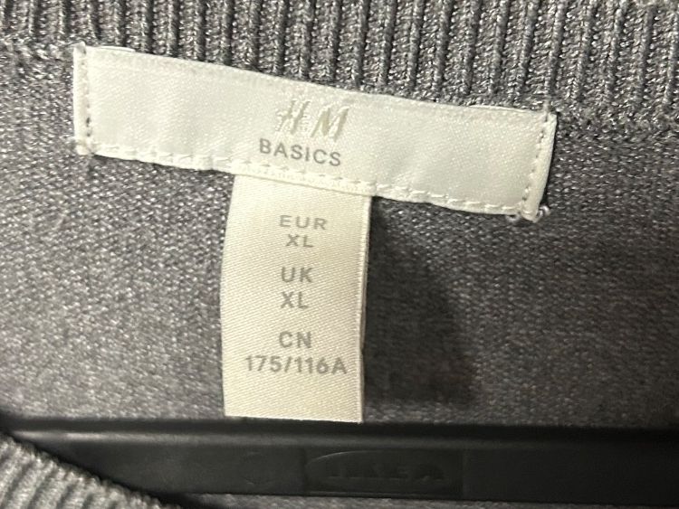 H&M Maglioni & Felpe: Damenpullover Gr. XL grau – Usato da Obergösgen venduto da Andre118 1
