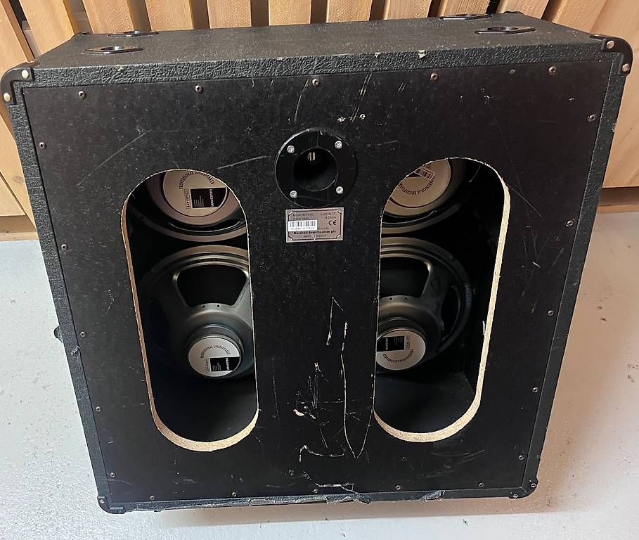 Lautsprecher: Baffle Marshall 1960A 4x12  – Gebraucht aus St-Sulpice VD von dmy_lqy8 1