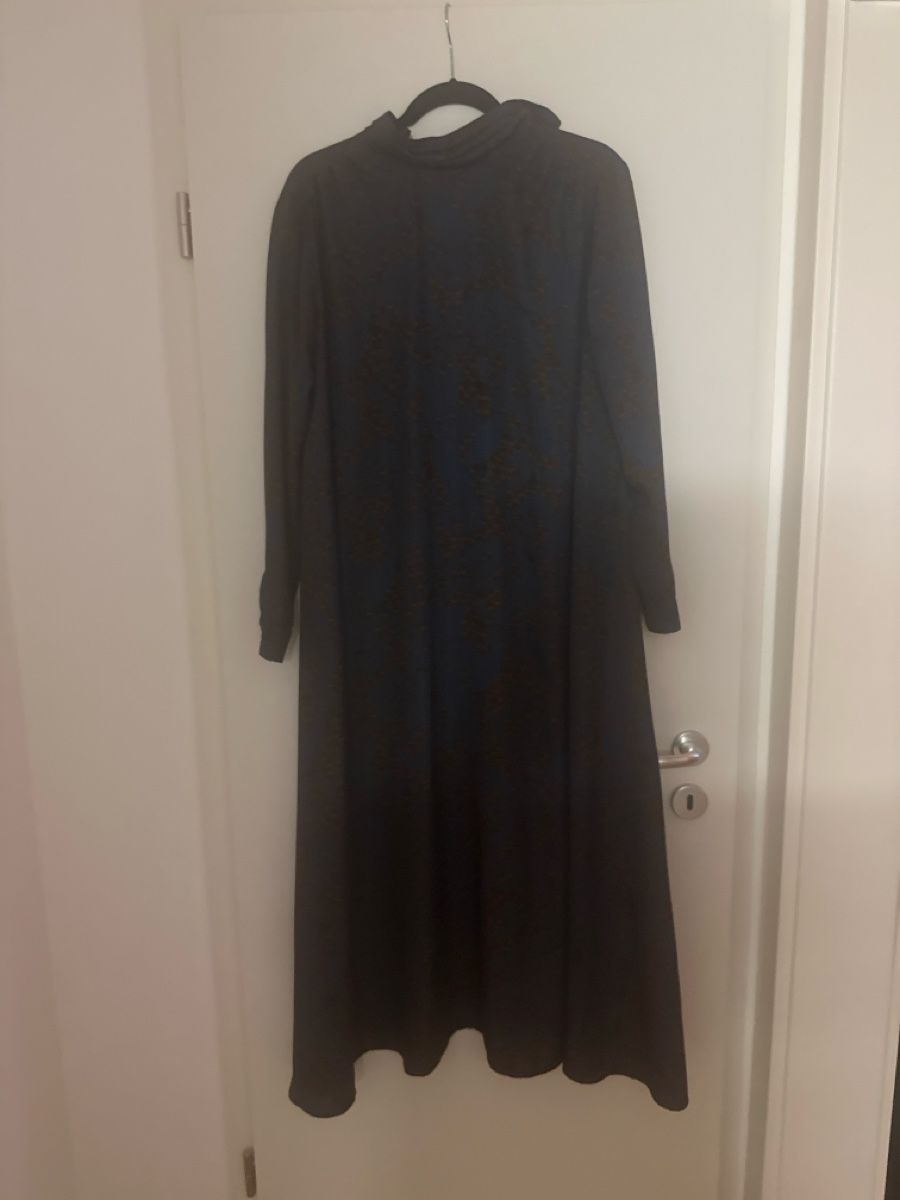 Vestiti: Robe Modetrotter – Usato da Founex venduto da reb_fws9