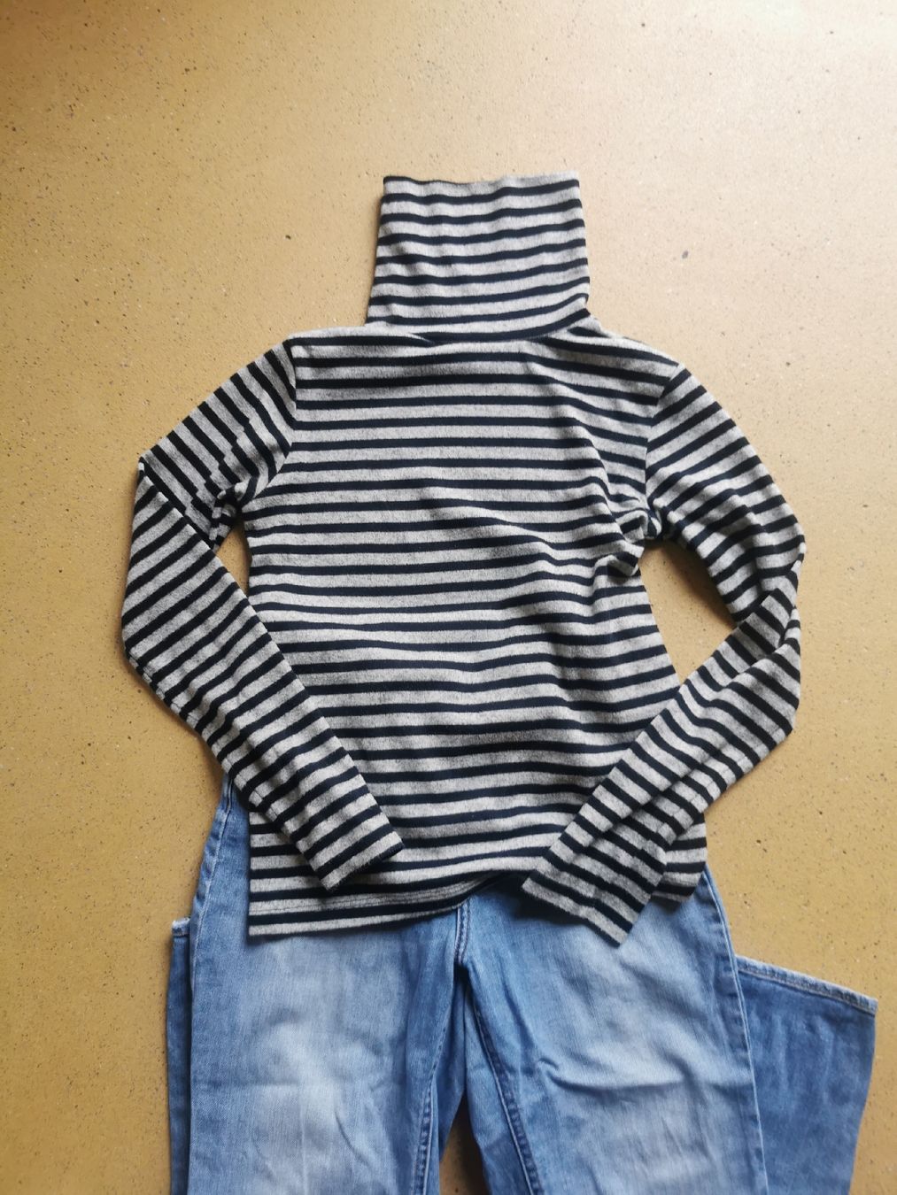 Zara Maglioni & Felpe: Zara Rollkragen Shirt Gr. S – Usato da Winterthur venduto da bettie01