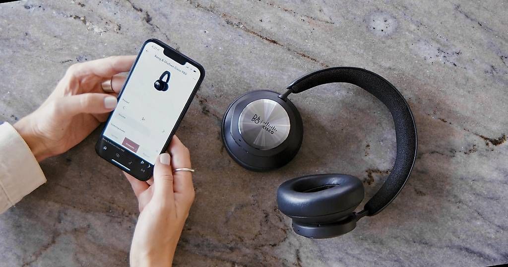 Cuffie: Bang & Olufsen Cisco 980  – Usato da Hünenberg See venduto da Alfa64 1