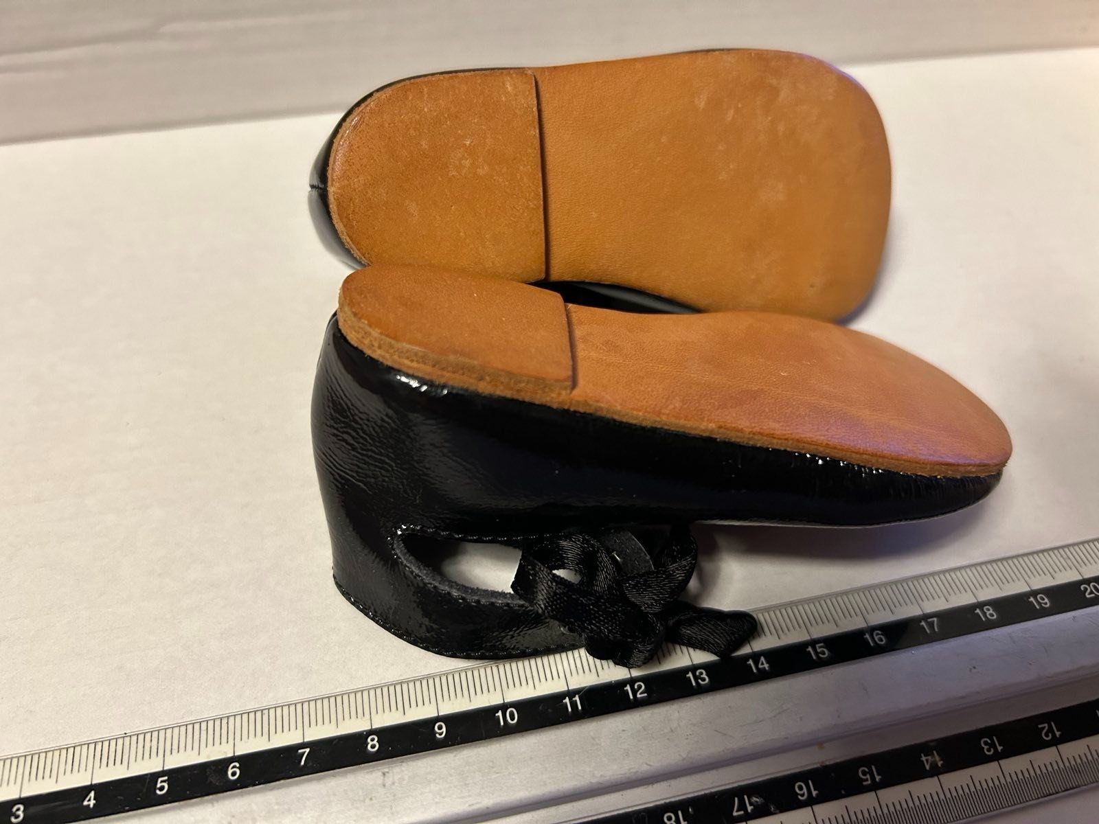 Bambole: Neue Schuhe aus echtem Leder – Nuovo (secondo la descrizione) da Wil SG venduto da Nvik 2