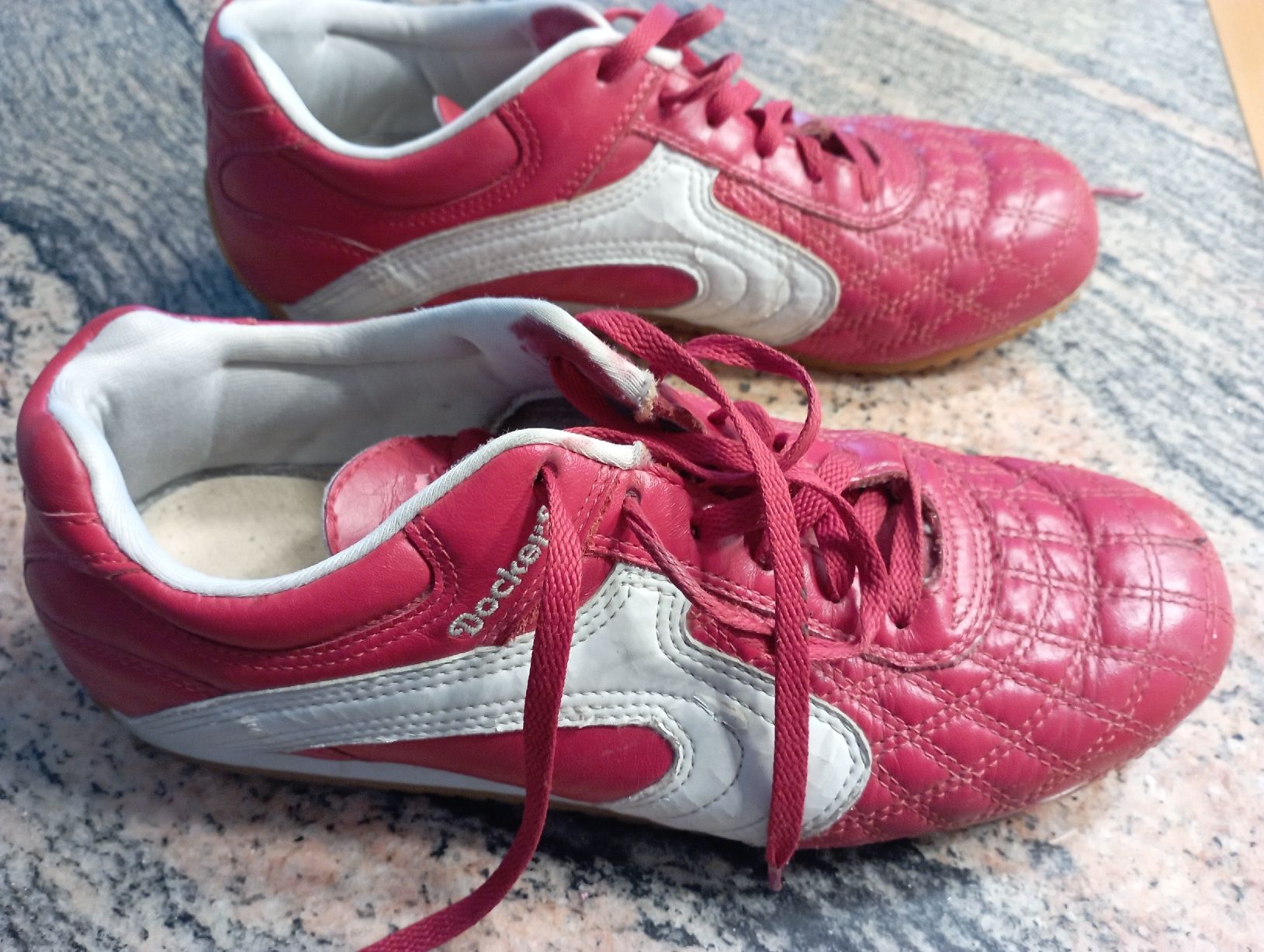 Scarpe da donna: Rote Dockers Turnschuhe, Grösse 41, bequeme Freizeitschuhe – Usato da Wald AR venduto da m_a_r_i_o 2
