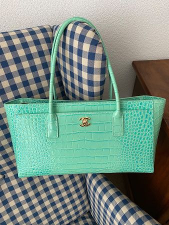 Tasche Leder mit Krokoprägung