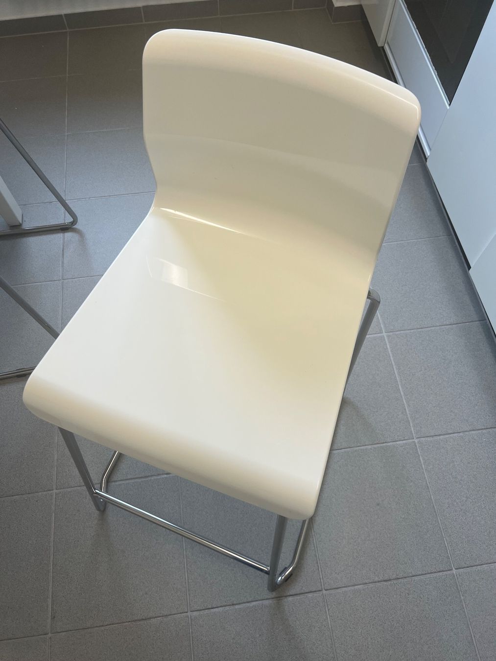 Ikea Sgabelli: Barhocker Weiss (2 Stk.) – Usato da Zürich venduto da NiTo2021 1