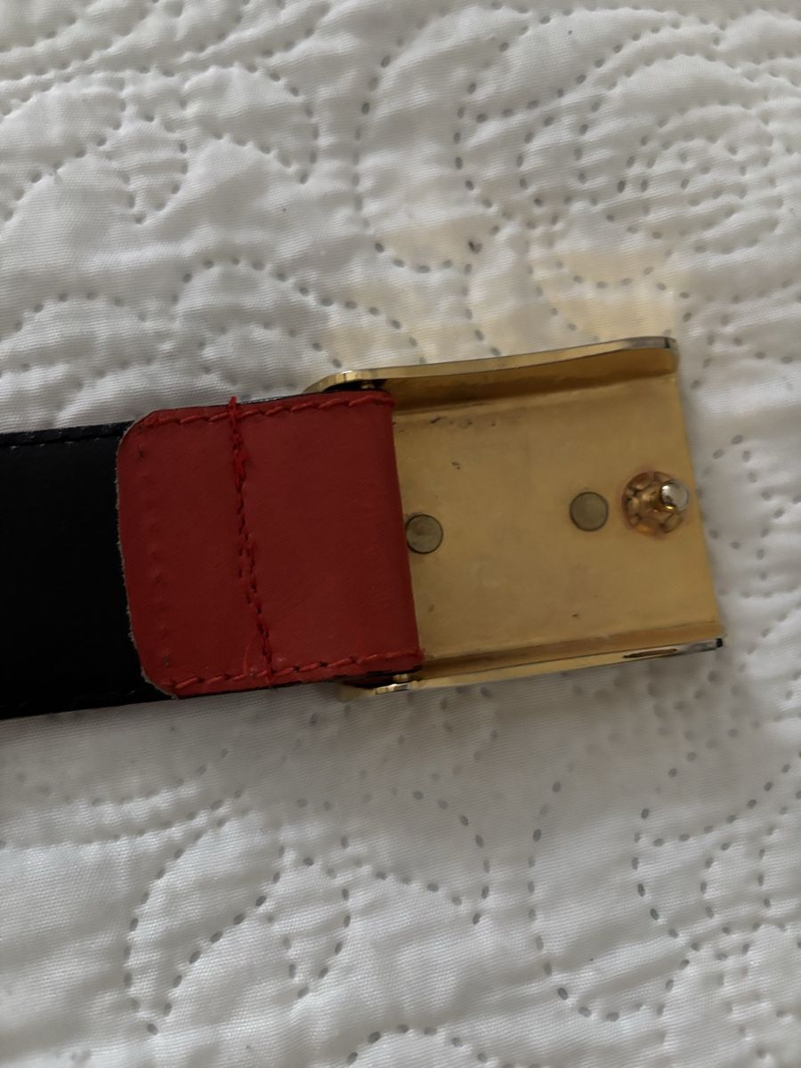 Escada Cinture: Escada Red Leather Belt w/ Stars & Chains – Usato da Buchrain venduto da Mr.Kim 5