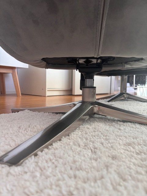 Sessel: Relaxsessel in hellgrau mit Hocker - WIE NEU!! – Gebraucht aus Zürich von CoCos_Closet 6