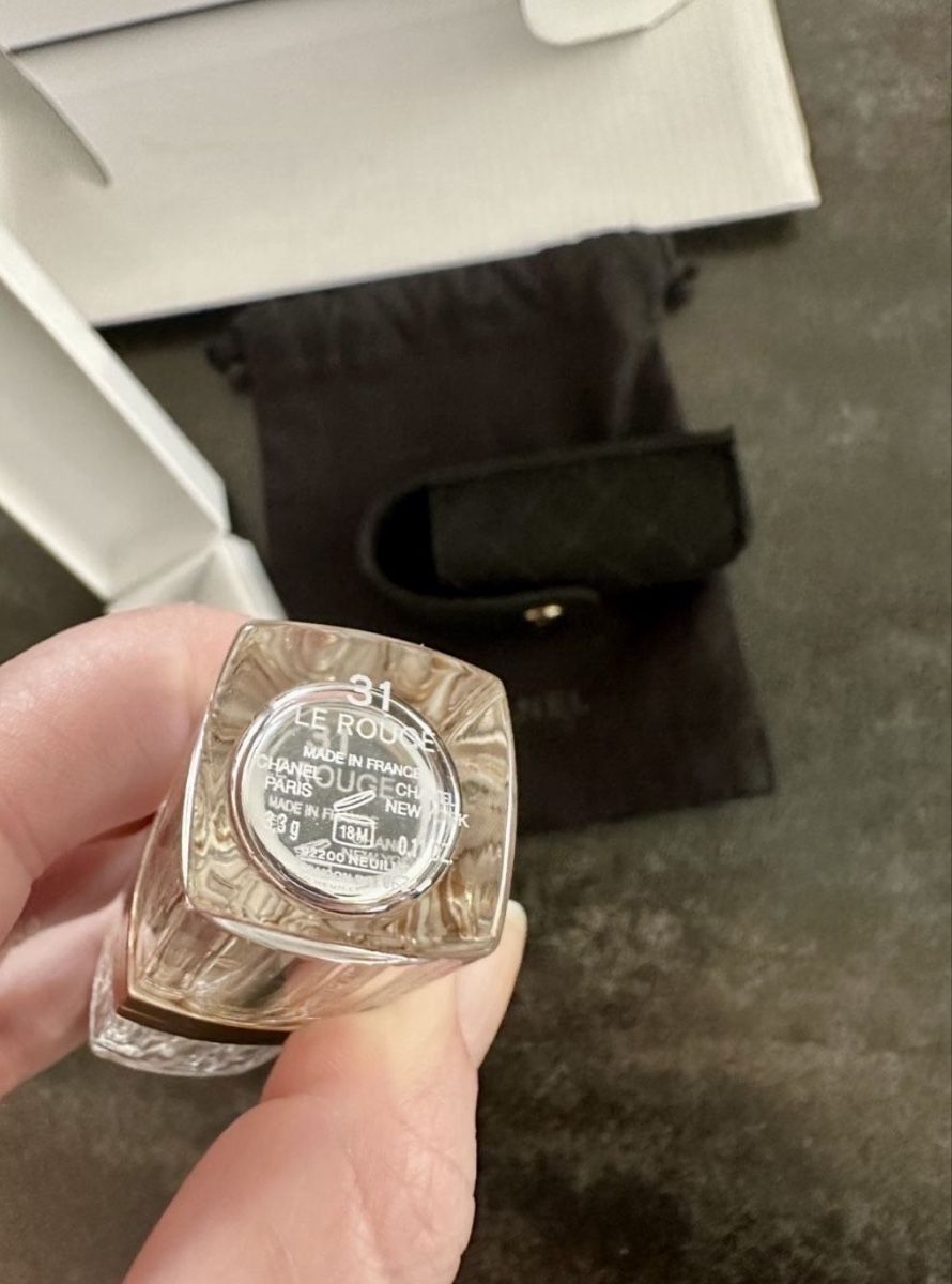 Chanel Make-up: Chanel Lipstick Le Rouge 31 with 2 refills – Nuovo e nell'imballaggio originale da Zürich venduto da lulu_c 4