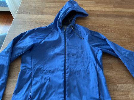 Windstopper von Salomon in der Grösse 40