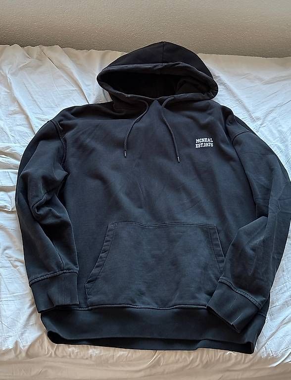 Maglioni & Felpe: Oversize College Hoodie – Usato da Zürich venduto da tay_6ylh 1