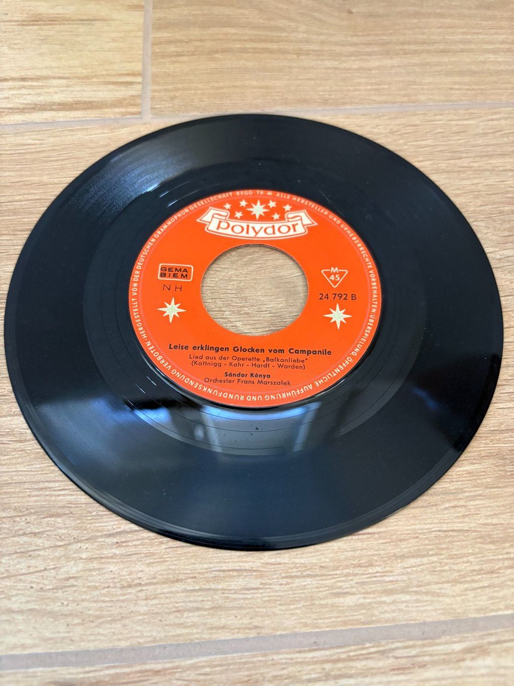 Dischi in vinile: Single Platte (45 Drehungen) – Usato da Fislisbach venduto da Isabelleli