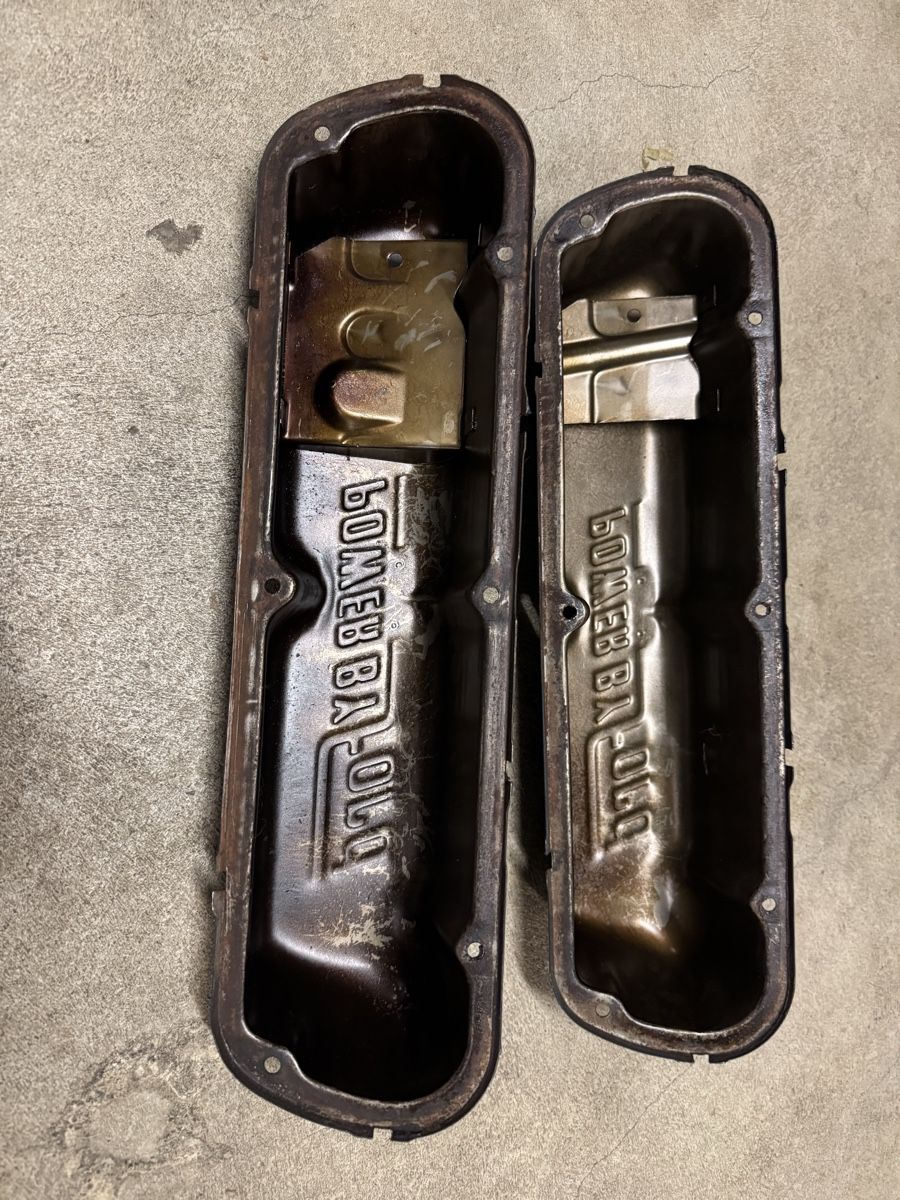 Ford Motori: Original Ford Ventildeckel – Usato da Siggenthal-Station venduto da Newtroedel 1