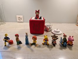 Toniebox rot mit Zubehör und 9 Figuren