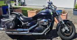 Suzuki Intruder M800 Chopper Motorrad 
