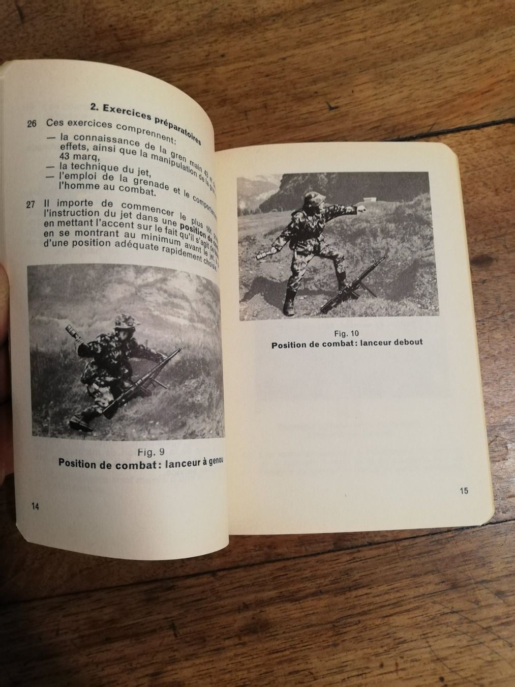 Libri: Règlement 53.105f grenade et tube explosifs – Usato da Romanel-sur-Lausanne venduto da A559JBB 1