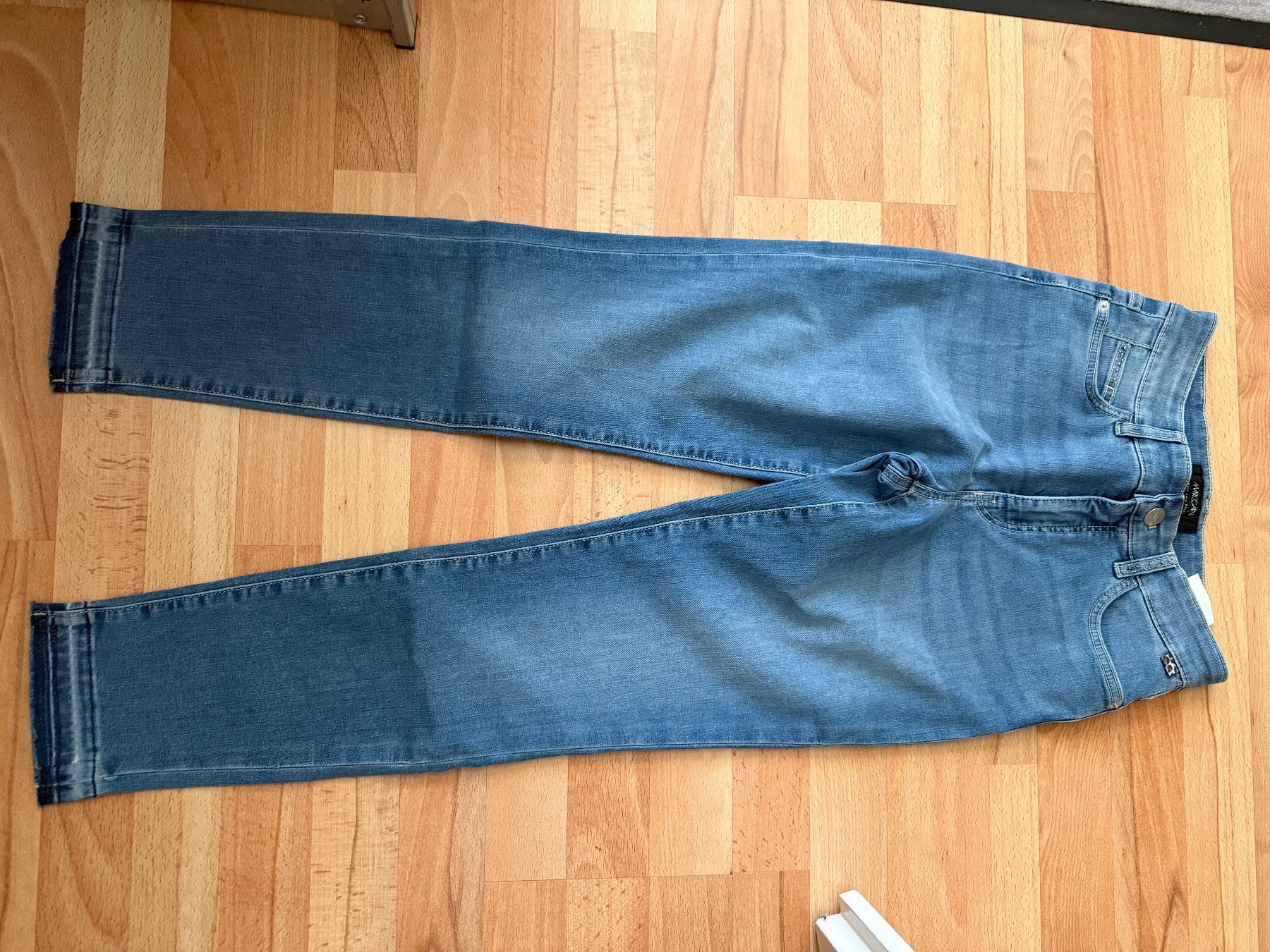 Jeans: Marc cain jeans – Usato da visp venduto da Kmemo1