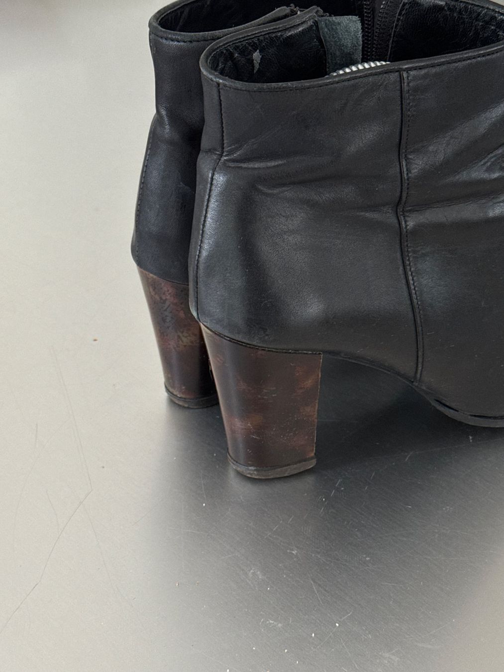 Damenschuhe: André Stiefelette mit Tortoise-Absatz – Gebraucht aus Biel/Bienne von schaschabrog 1